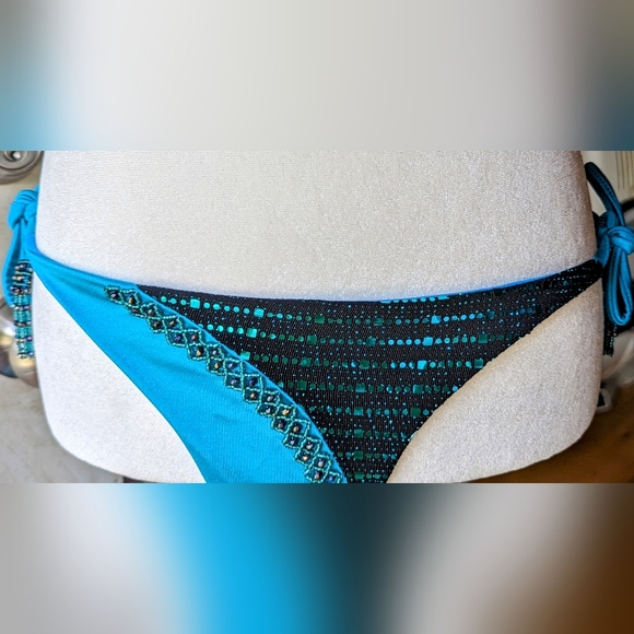 Beautiful Handmade Beaded Columbian thong Bikini. Sz. M. New. Aqua&Emerald. - Picture 6 of 14